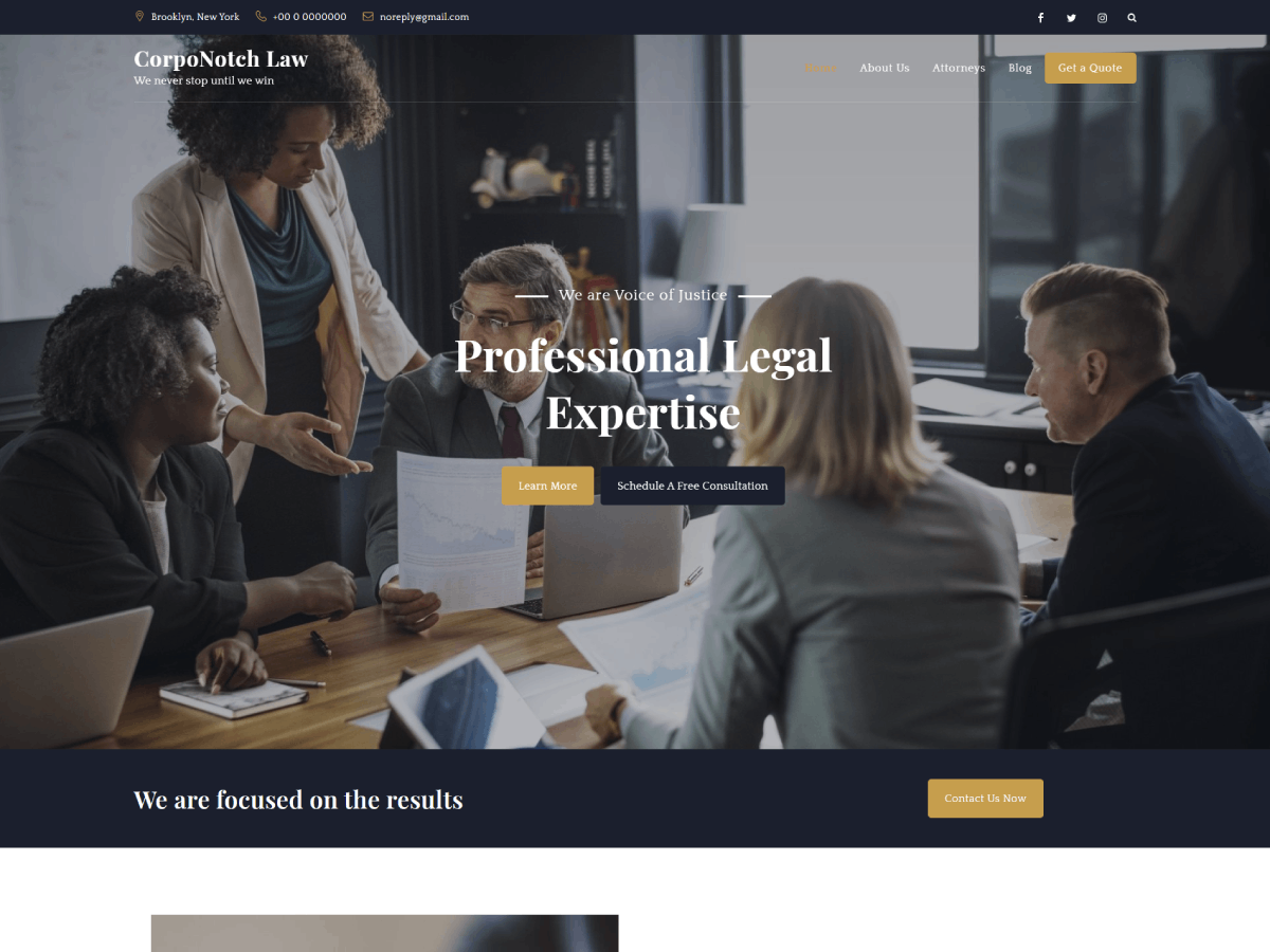 CorpoNotch Law theme screenshot